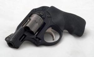 800px-Ruger-LCR-38-sp-front-quarter