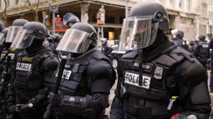 3034902-poster-p-1-3034902-poster-riotpolice