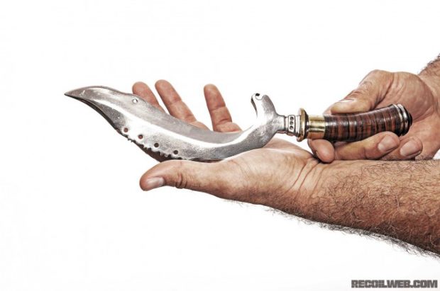 history-and-evolution-of-the-karambit-kujang-675x448